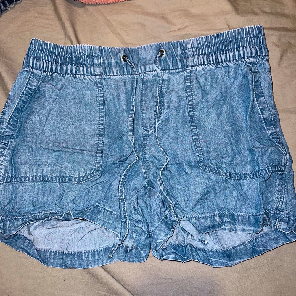 Comfy Jean style shorts